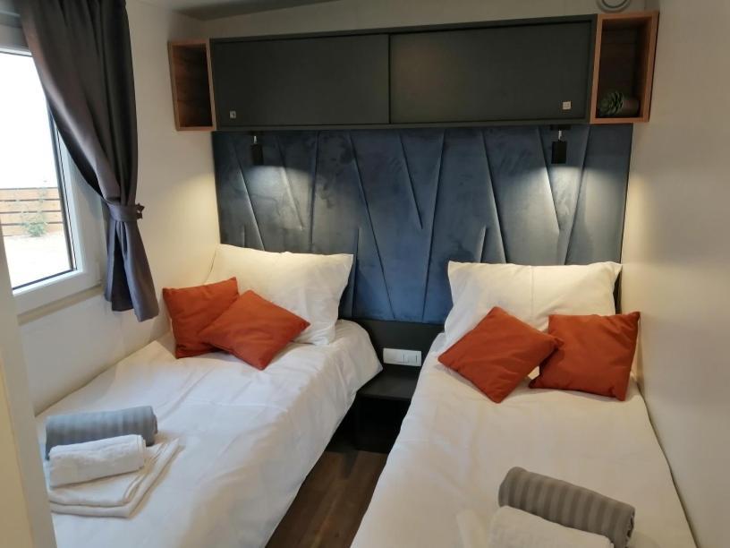 Mobile Home Anamari 비오그라드나모루 외부 사진
